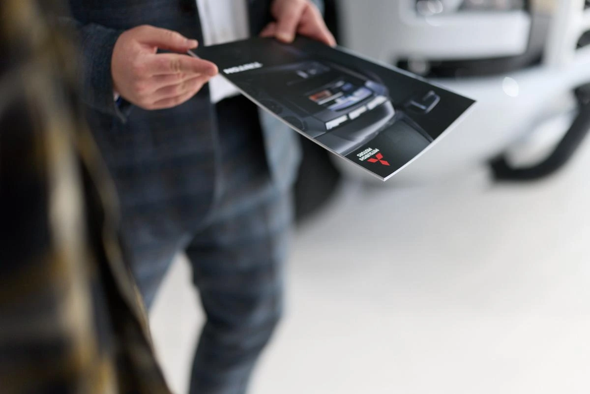 Manuals & Brochures